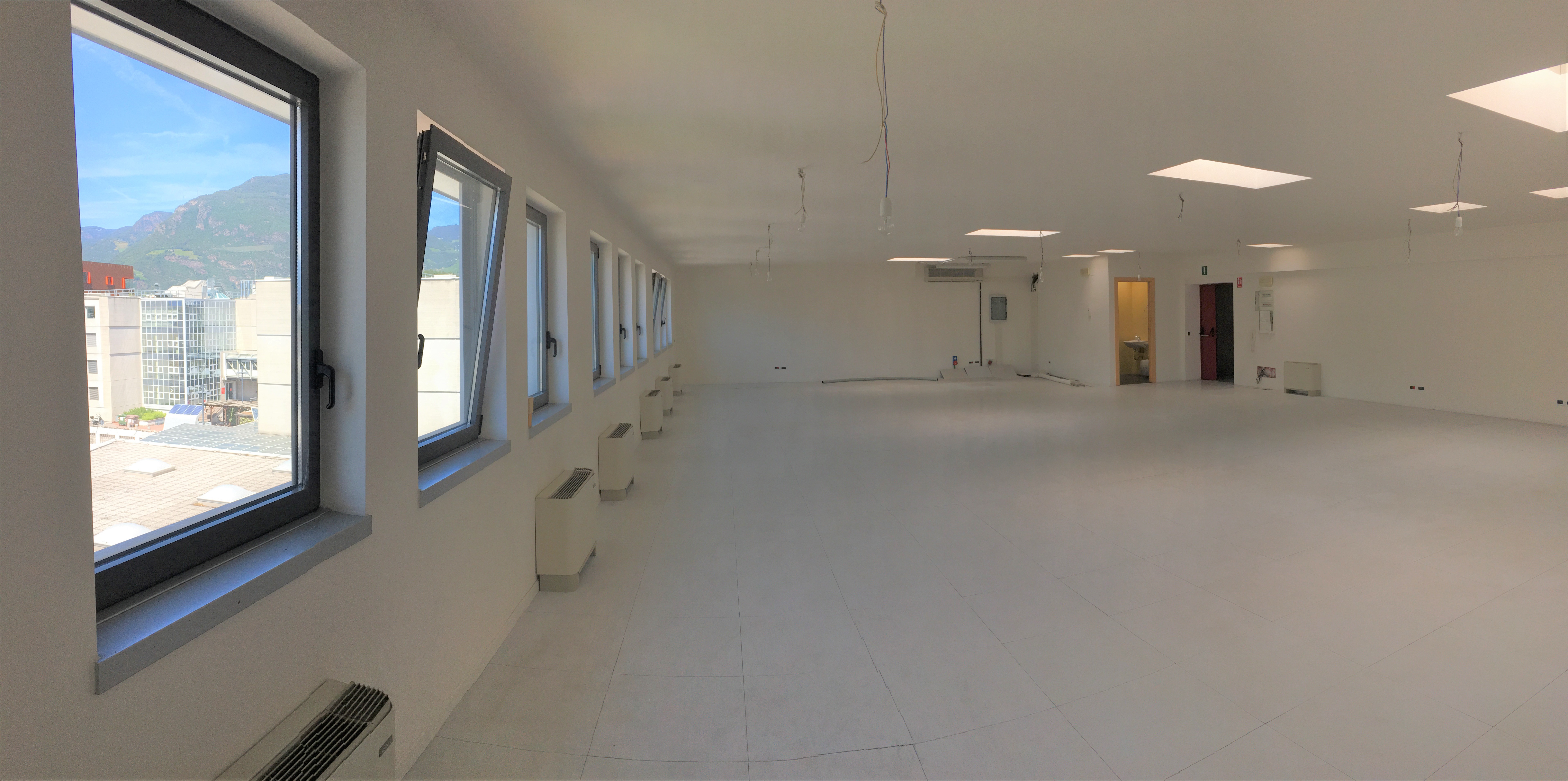 Repräsentatives Gewerbegebäude ideal als Firmensitz