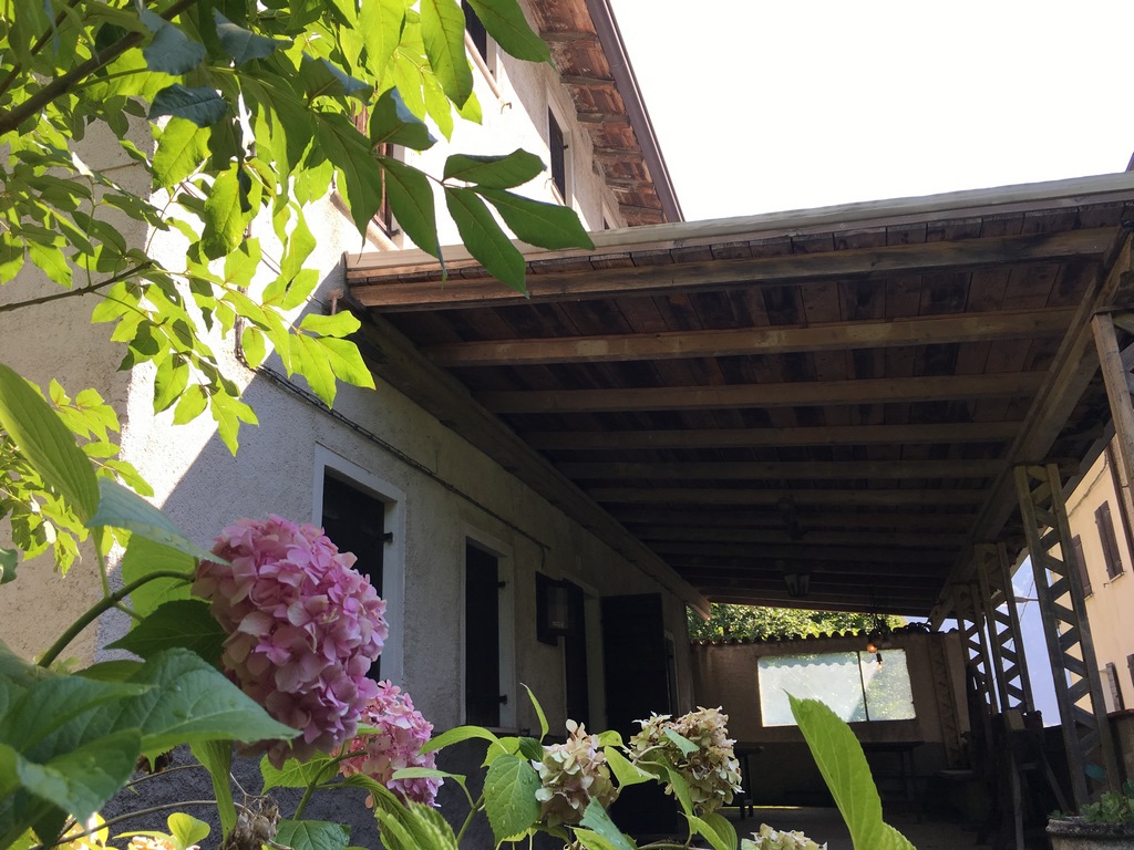 Reizender Rustico in Alleinlage – Valbrenta (Veneto)