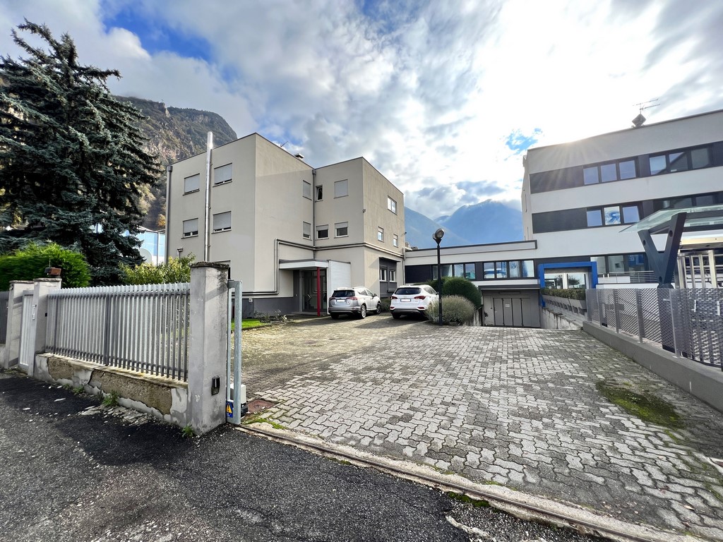 Gewerbeimmobilie in Leifers Süd