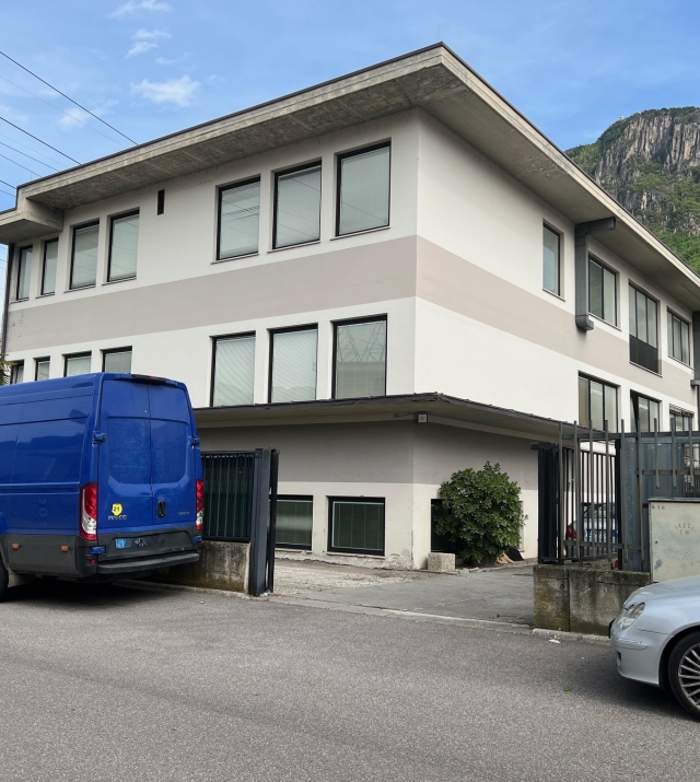Gewerbegebäude in Bozen Süd