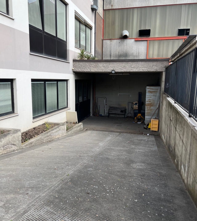 Gewerbegebäude in Bozen Süd