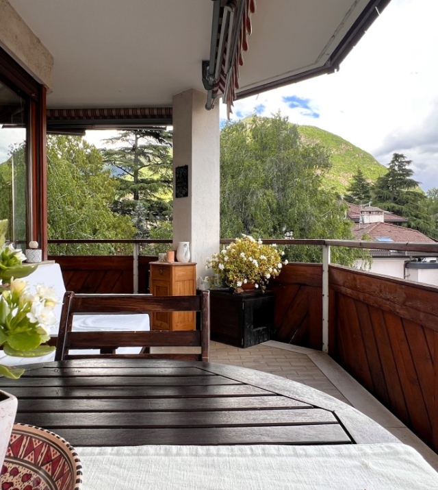 Großzügige und helle Vierzimmerwohnung mit Panoramaterrasse in der Guntschnastraße – Bozen Gries