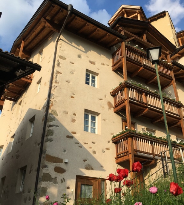 Reizende Zweizimmerwohnung in historischem Gebäude – Völs am Schlern