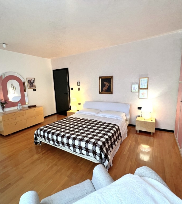 Eleganz und Wohnkomfort in Bozen Gries – großzügige Wohnung mit Garage
