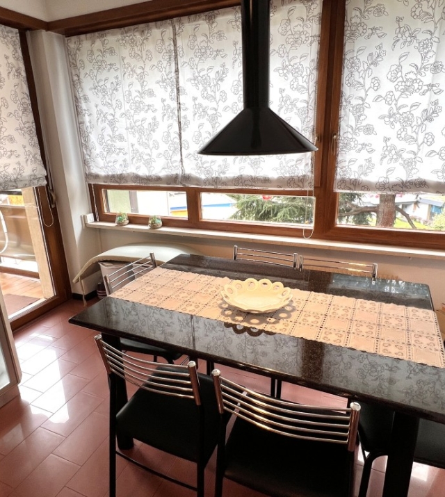 Eleganz und Wohnkomfort in Bozen Gries – großzügige Wohnung mit Garage