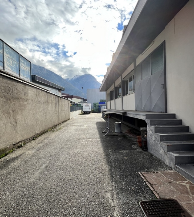 Gewerbeimmobilie in Leifers Süd