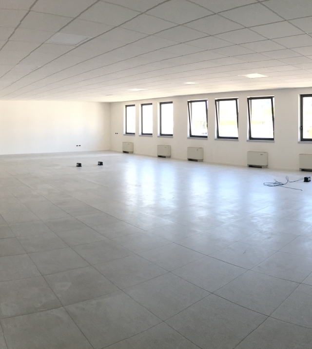 Repräsentatives Gewerbegebäude ideal als Firmensitz